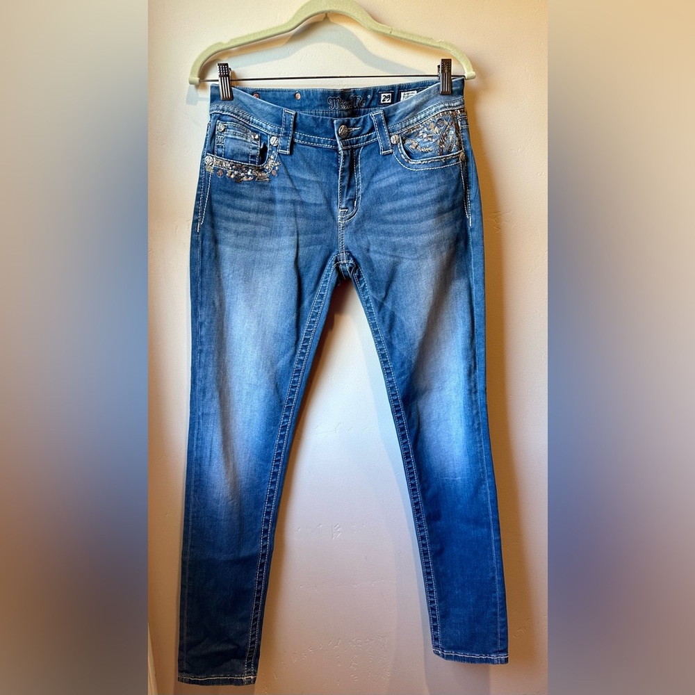 Miss Me Signature Skinny Jeans